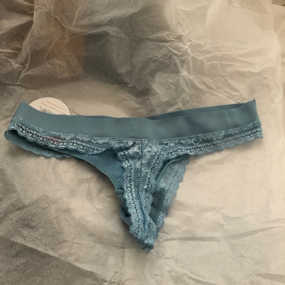 3 strings - Picture 4 of 6